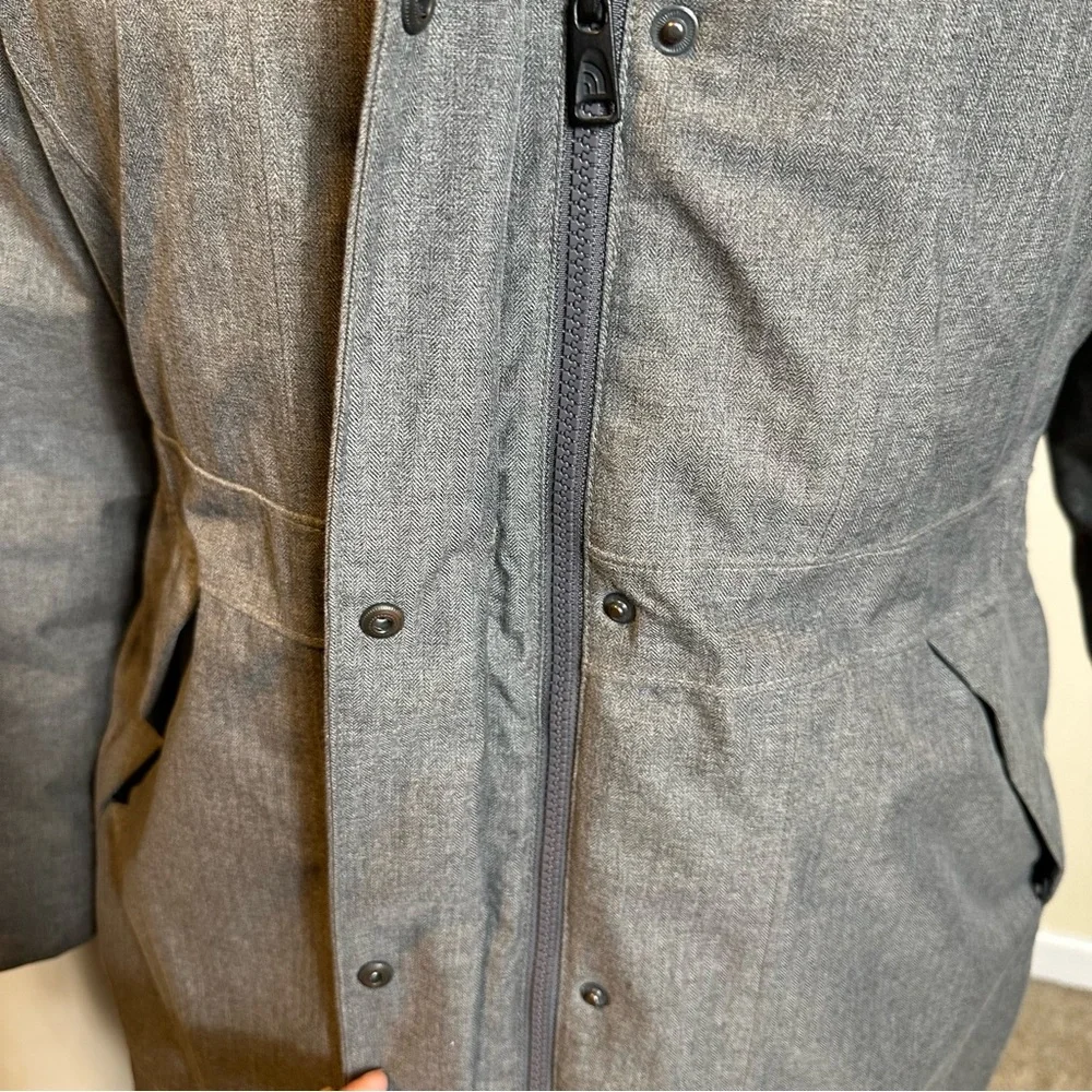 The North Face Parka - Picture 6 of 12